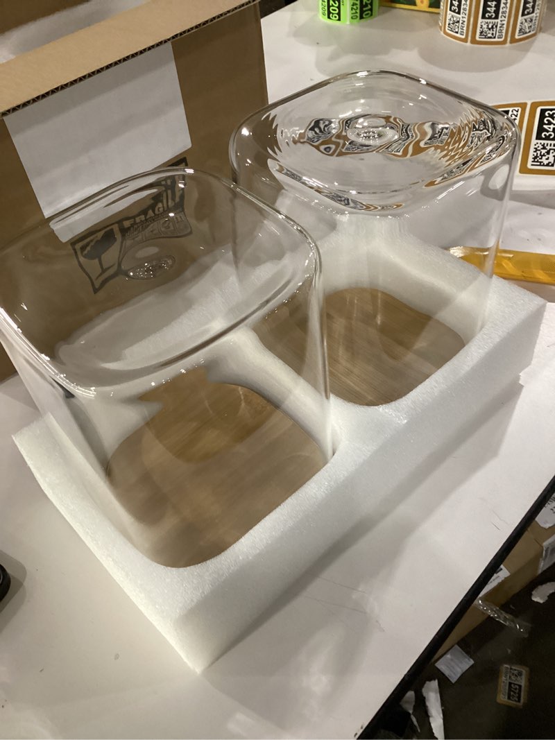 Condition photo showing New/Like New for Liuruiyu Glass Food Storage Jars 150 Set of 2,Glass Storage Containers Clear Glass Food Canister with Bamboo Lid Airtight For Serving Tea, Coffee, Flour, Sugar, Candy, Cookie, Spice and More (Square) Square-108oz*2