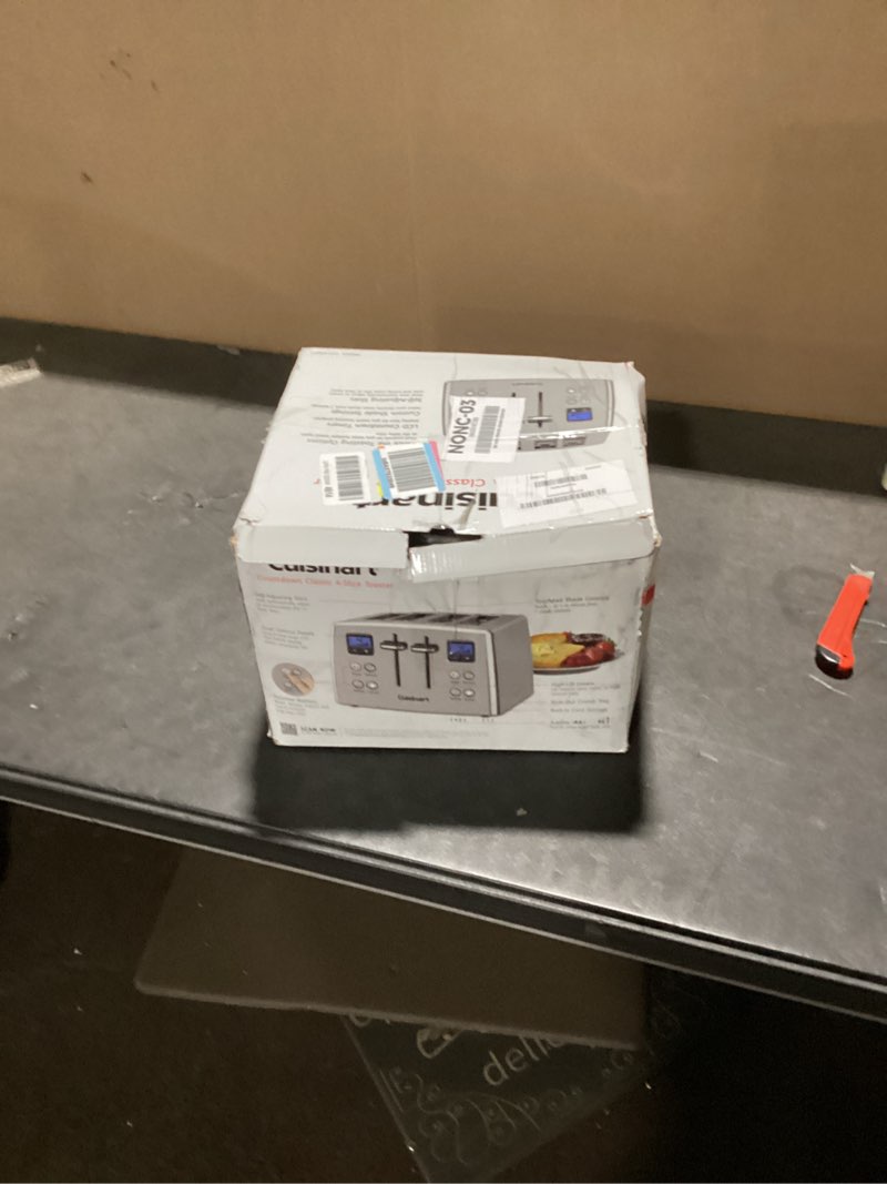 Condition photo showing Good Condition for Cuisinart CPT-435P1 4-Slice Countdown Motorized Toaster, Stainless Steel