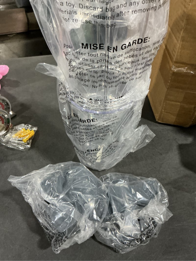 Condition photo showing New/Like New for 2-pack Replacement Parts Upgrade 32oz Cups with Flip-Top To-Go-Lid and Rubber Gaskets Compatible with NutriBullet 600w/900w Blender Accessory