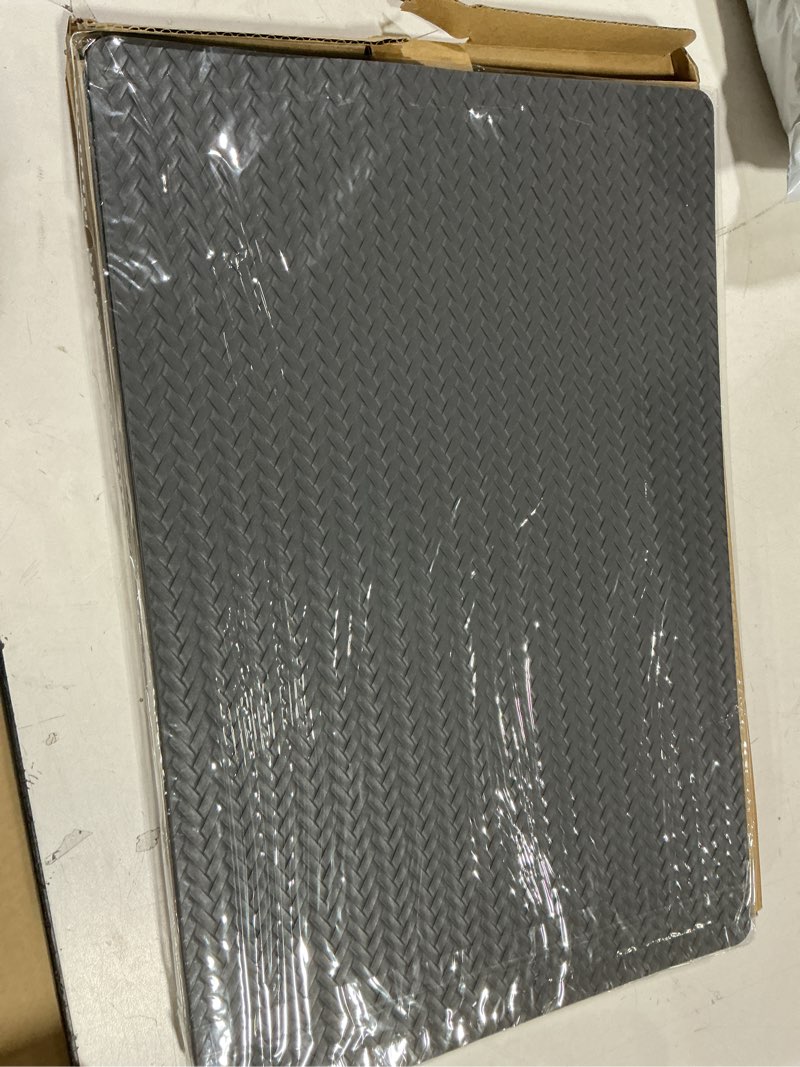 Condition photo showing New/Like New for Vinyl Placemats Set of 6-12×17.7 Inch Waterproof & Heattable Placemats, Fall Faux Leather Wipeable Outdoor Table Mat for Dining, Kitchen, Indoor Outdoor Use (Dark Grey, Cable Pattern) Dark Grey Cable pattern