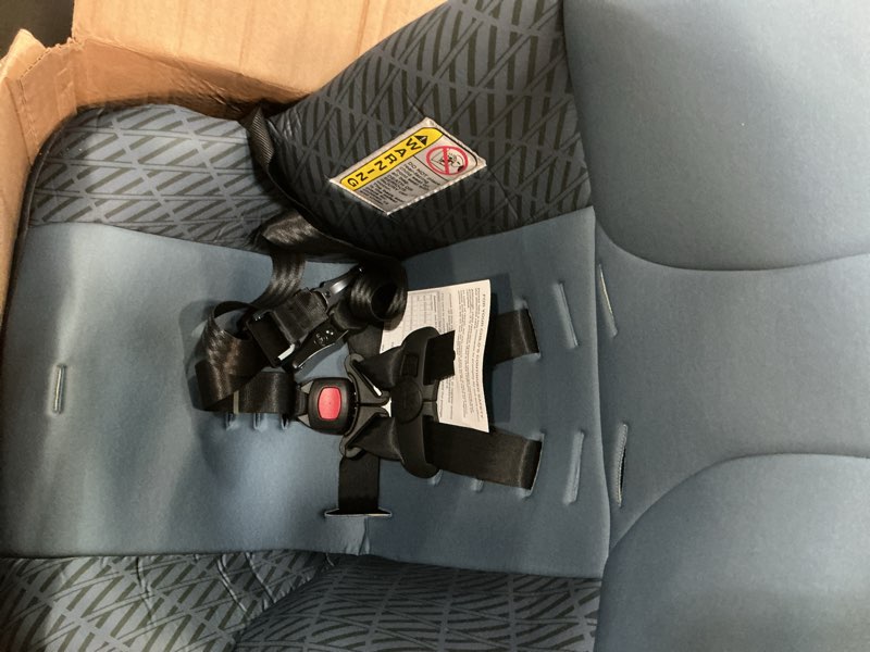 Condition photo showing Good Condition for cosco kids scenera extend infant & toddler convertible car seat, columns, blue