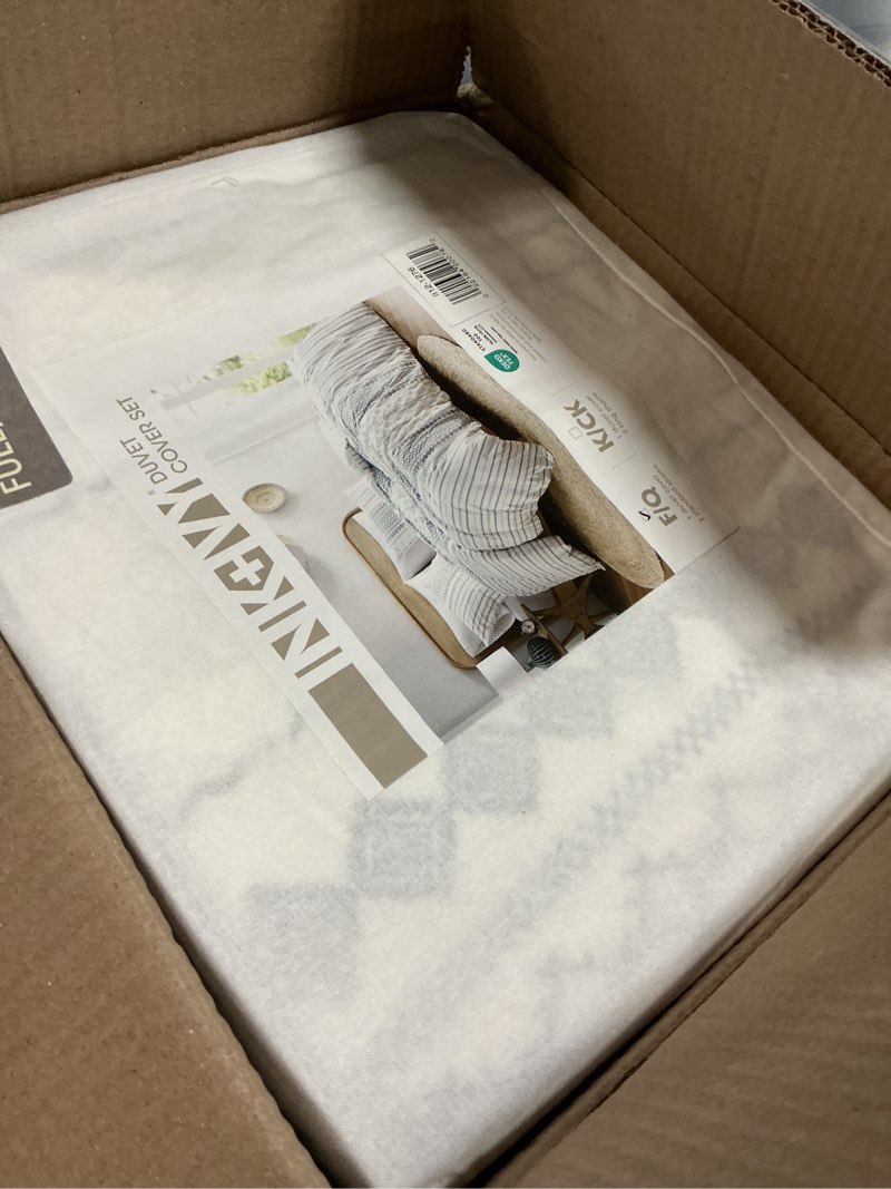 Condition photo showing New/Like New for ink+ivy 100% cotton duvet mid century modern design, all season comforter cover bedding set, matching shams, full/queen, imani chenille navy duvet cover full/queen navy