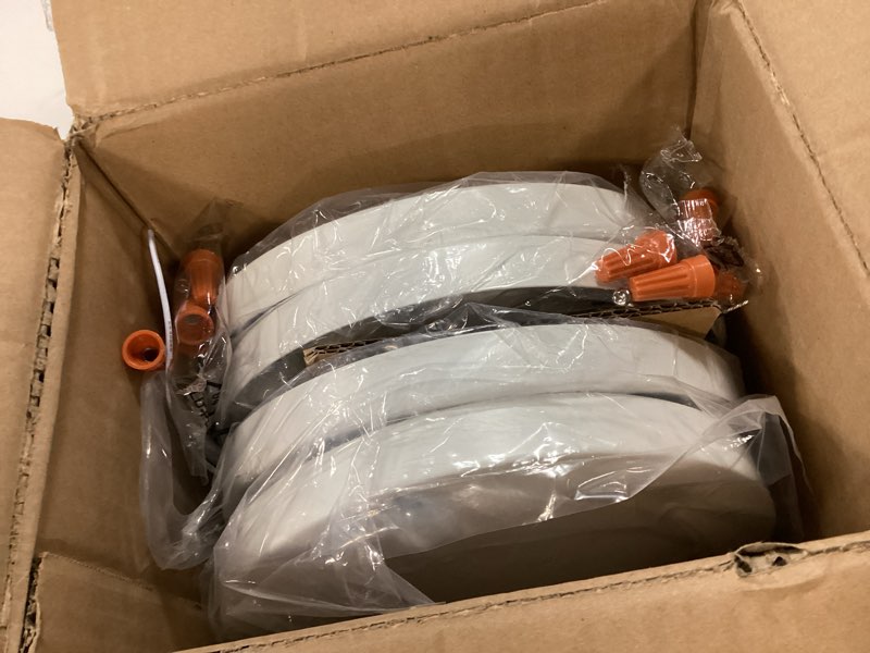 Condition photo showing As Is for Brightever Motion Sensor LED Ceiling Lights, 1200LM & 15W(100W Equivalent), 3000K/4000K/5000K Selectable, 7.5inch Flush Mount Lighting Fixture for Indoor, Stairs, Pantry, Closet, Pack of 4, White 7.5inch in White 4 Count (Pack of 1)