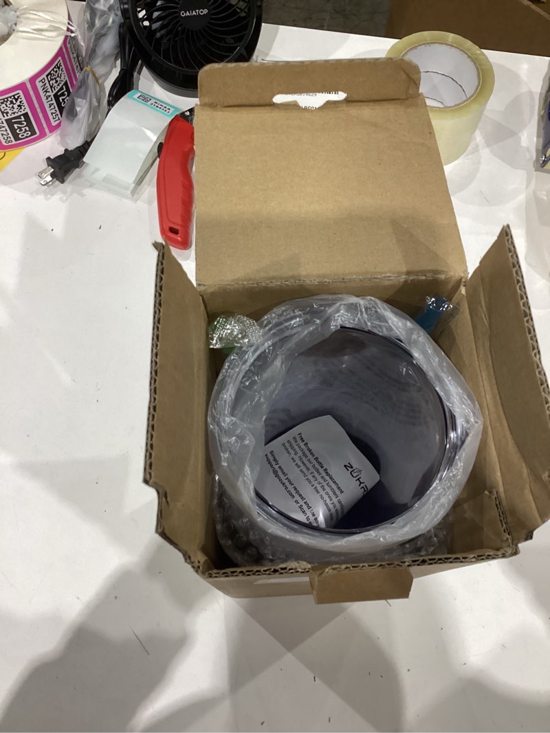 Condition photo showing Good Condition for Zukro Clear Acrylic Tumbler with Straw and Lid 32 oz, Double Walled Insulated Reusable Plastic Iced Coffee Cup, To Go Cup Perfect for Parties, Birthdays, Fit in Cupholder, BPA Free, 2 Pack Blue & Lime 2 count (pack of 1)