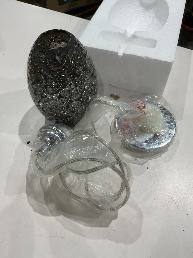 Condition photo showing Good Condition for chloe lighting ch3gy16dc05-dp1 melia mosaic 1-light ceiling grey mini pendant with 4.8-inch shade 6.3 x 4.8 x 4.8"
