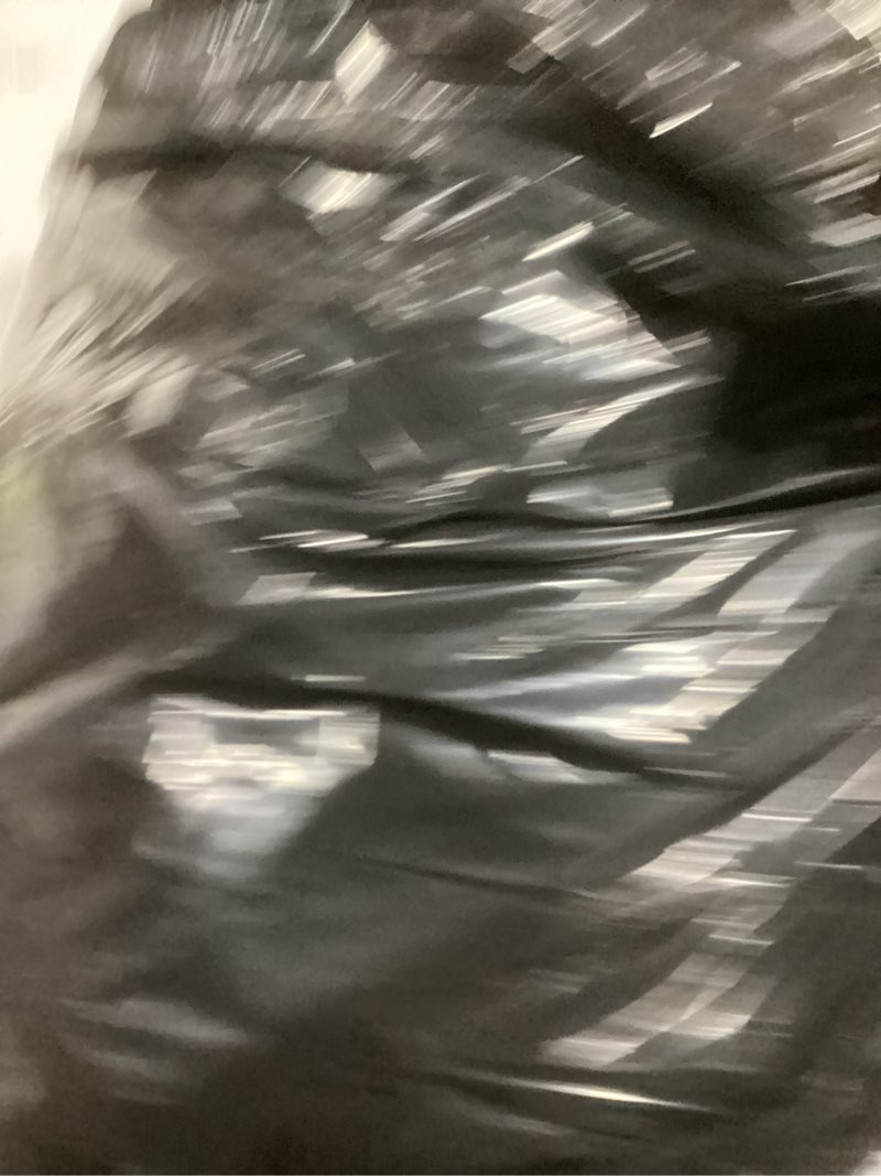 https://lotting-media.assets.bidfta.com/lotting_f0f3d660-45a0-43c3-9b63-da1b2479602d