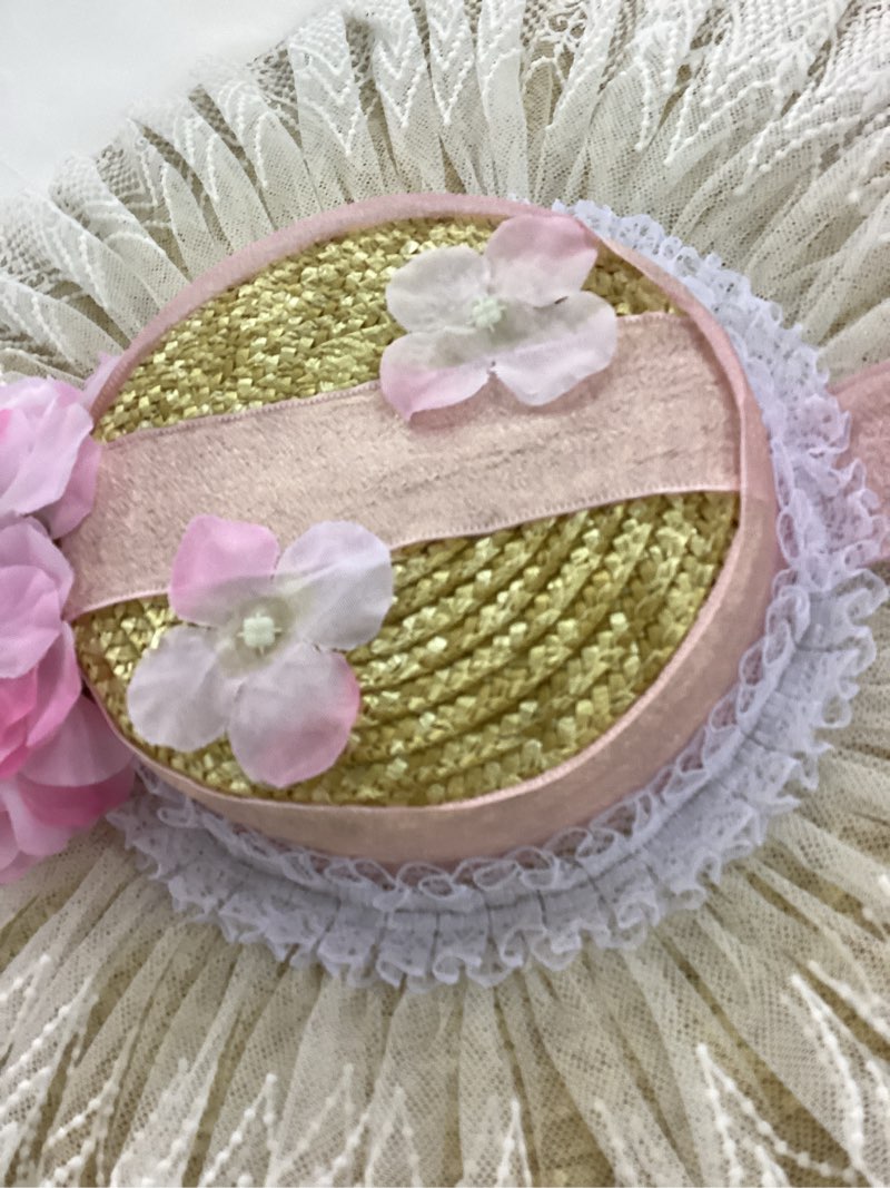 Condition photo showing New/Like New for Beautiful girls summer hat