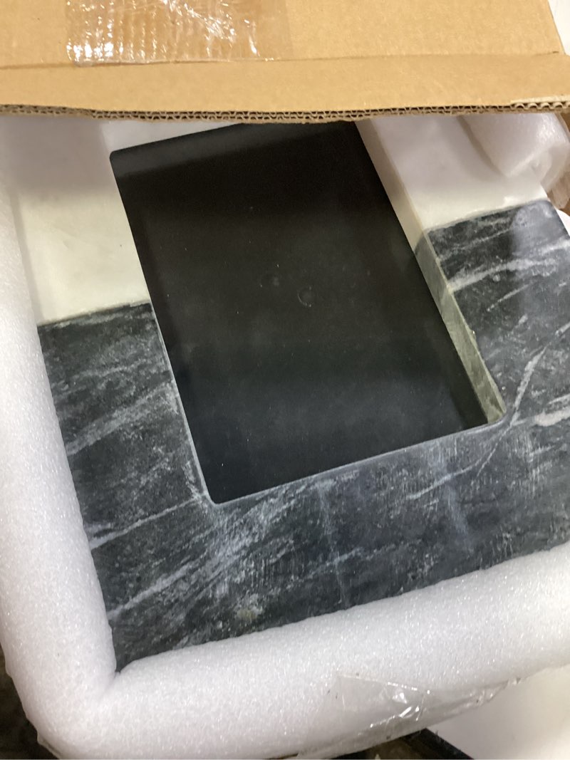 Condition photo showing New/Like New for mud pie black and white marble frame, 4 x 6