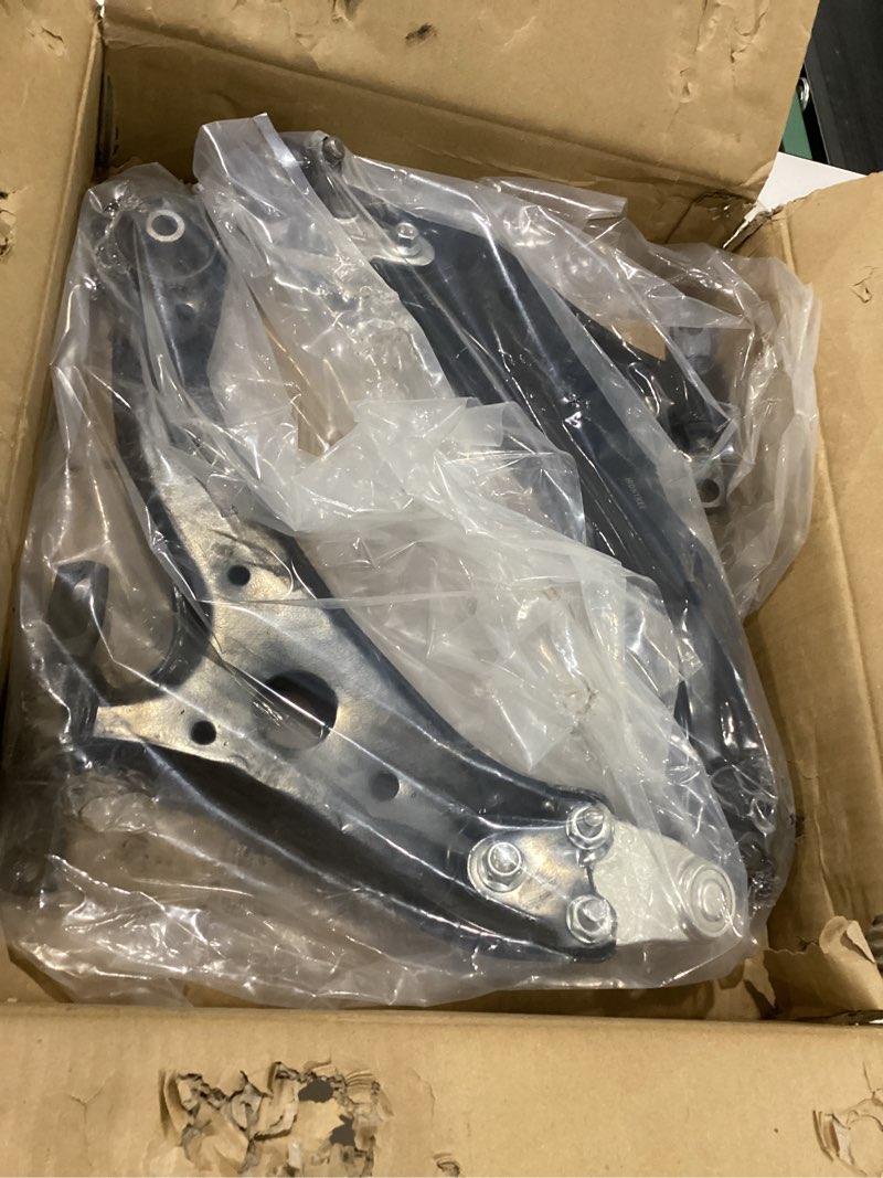 Condition photo showing Good Condition for IRONTREE 2Pcs K620333 K620334 Left Right Front Lower Control Arm and Ball Joint Assembly for 02-06 Toyota Camry, 04-12 Toyota Highlander Avalon Solara, 02-09 Lexus RX350 RX330 ES330 ES300 RX400h