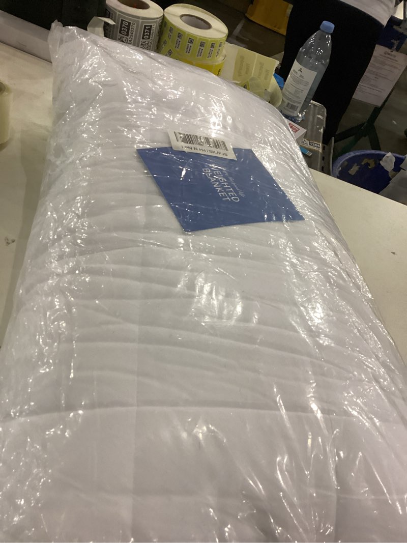 Condition photo showing New/Like New for Nuzzle Adjustable Pillow for Side Sleepers, Luxury King Size Bed Pillow Hotel Collection - Best Adjust Height Soft Firm Pillow for Back, Stomach or Side Sleepers King SIze (Set of 1) White