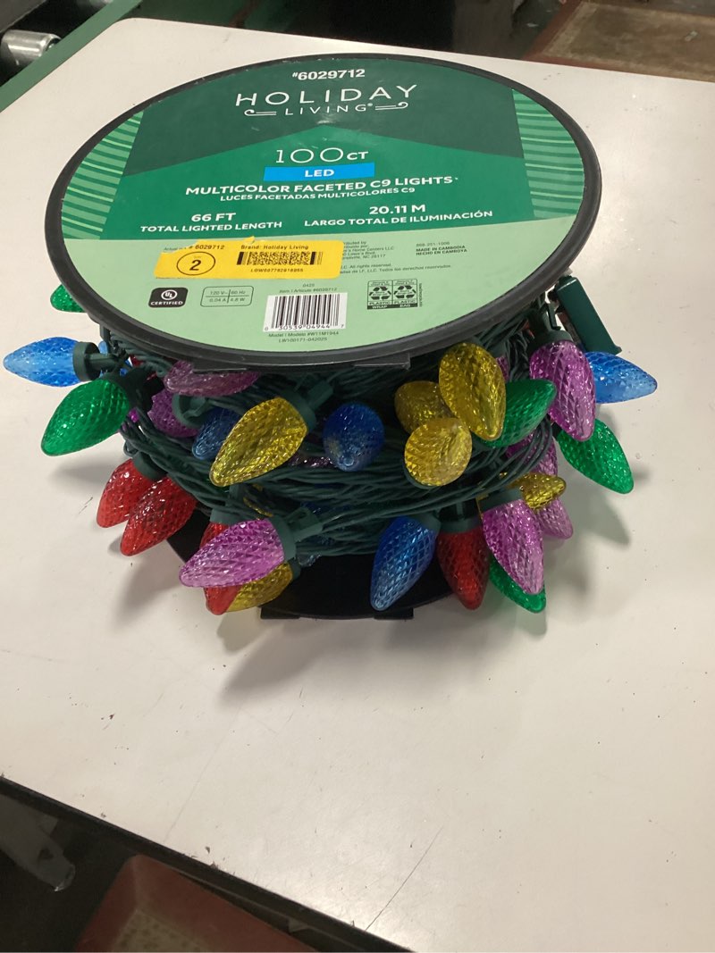 Condition photo showing As Is for Holiday 100ct led multi C9W11M1944