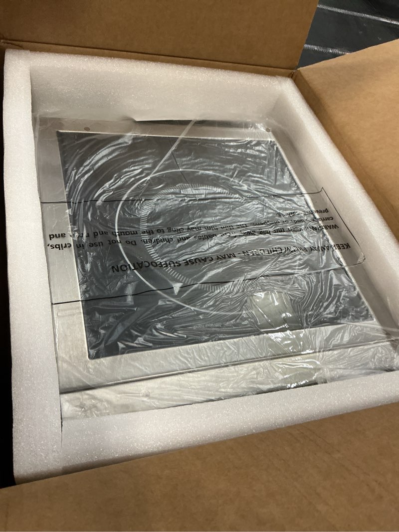 Condition photo showing Good Condition for 1800w commercial induction cooktop: features 10-level precision power control and low-noise cooling for home chefs and party catering,with sensor touch and lcd screen button style