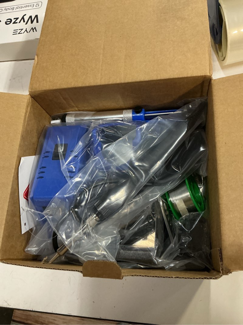 Condition photo showing New/Like New for toauto ds90 soldering station-°f & °c dual digital display soldering iron station kit,90w soldering iron,302?- 842? temperature, anti-static & grounding wire, auto standby & sleep,5 solder tips, blue