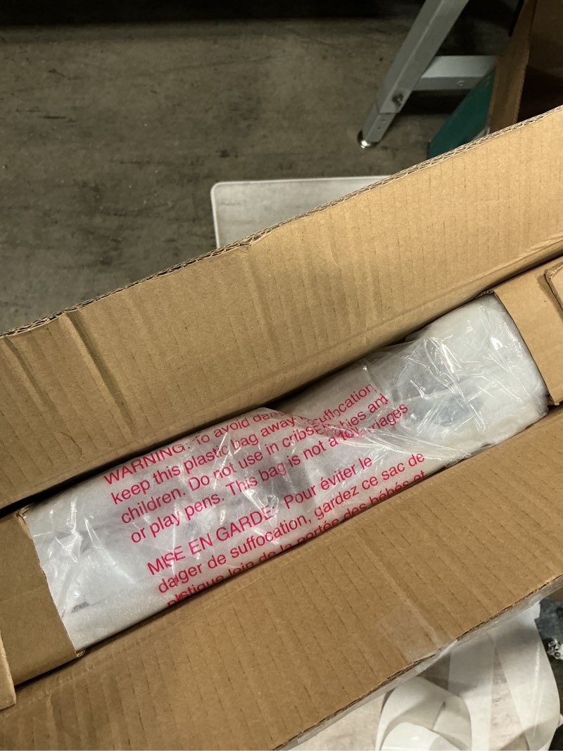 Condition photo showing New/Like New for Regalo Easy Step 49-Inch Extra Wide Baby Gate, Includes 4-Inch and 12-Inch Extension Kit, 4 Pack of Pressure Mount Kit and 4 Pack of Wall Mount Kit White 29-49"W x 30"H