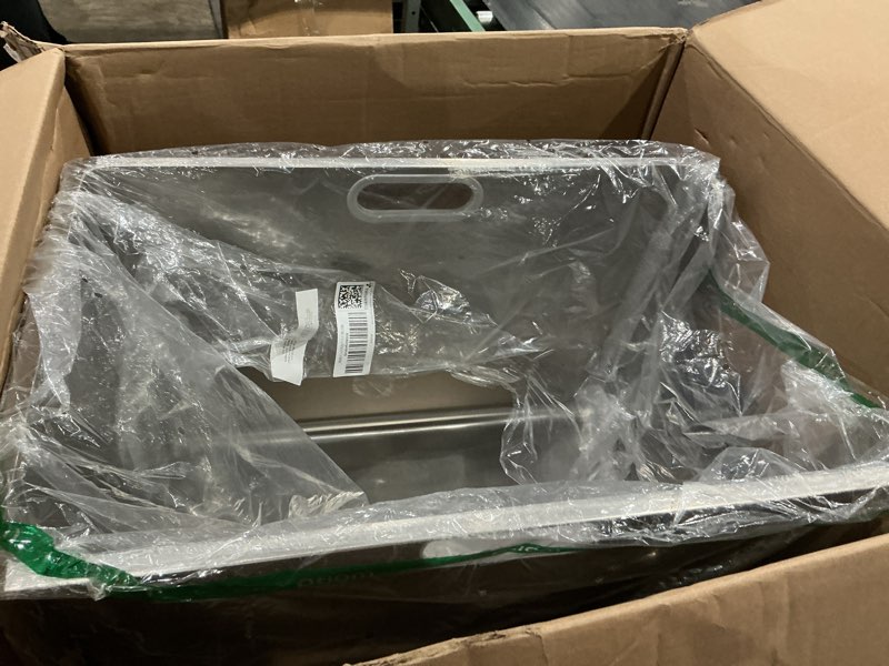 Condition photo showing Good Condition for stainless steel litter box 13.7'' high sides, xl metal cat litter box with curved low entry, cat litter pan for big & multiple cats, pet toliet with handy wheels for easy moving 20"l x 12.2"w x 13.7"h