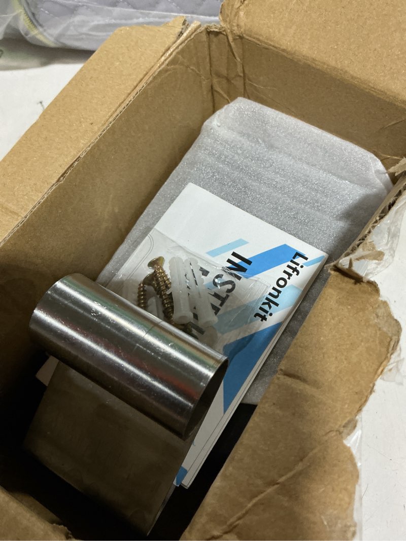 Condition photo showing Good Condition for car window lock box for turo, car key lock box, 4-digit combination lockbox with emergency access key design, larger capacity security key hiders for ride share, turo, getaround(new verison) key lock box - emergency key