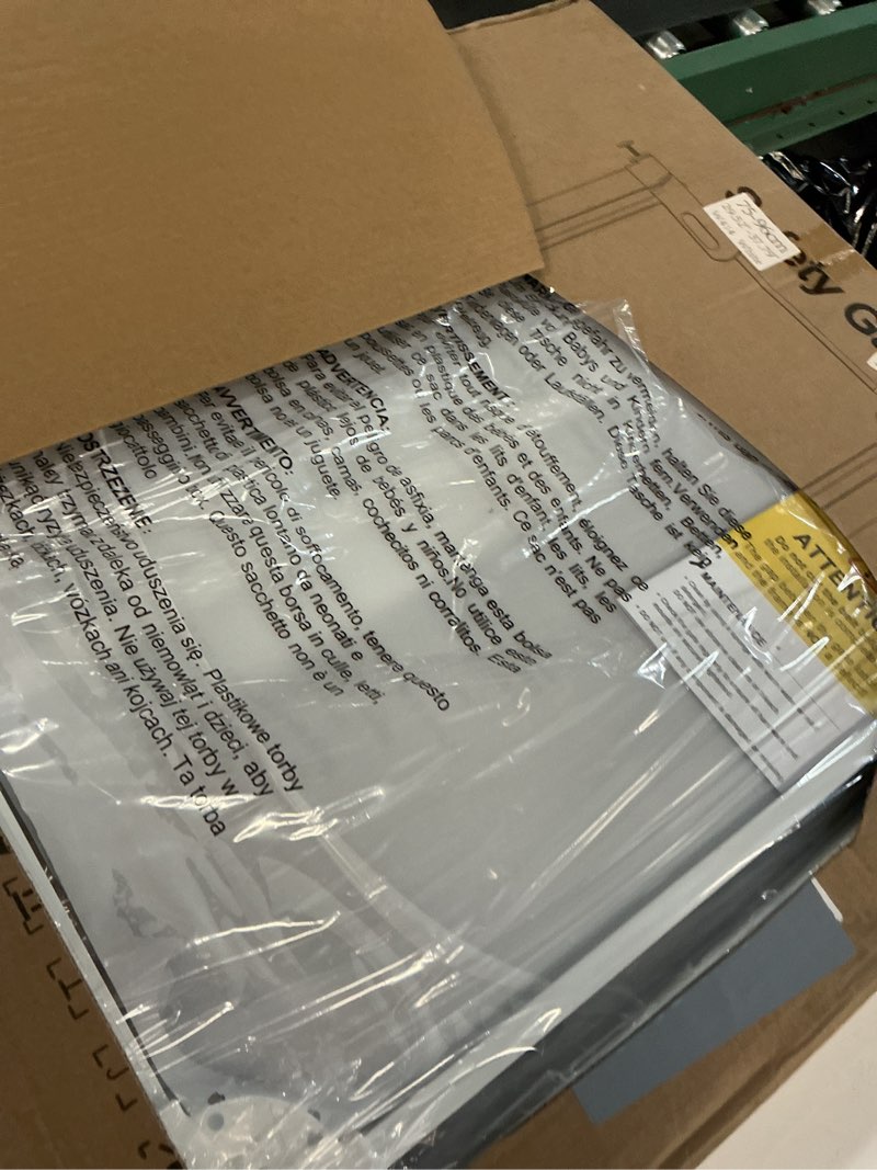 Condition photo showing New/Like New for waowao clear baby gate for stairs modern design acrylic auto close pet gate, 29.52-37.79" wide safety baby gate for doorways,white clear dog gates indoor, hallways,kitchen white 29.52-37.79"