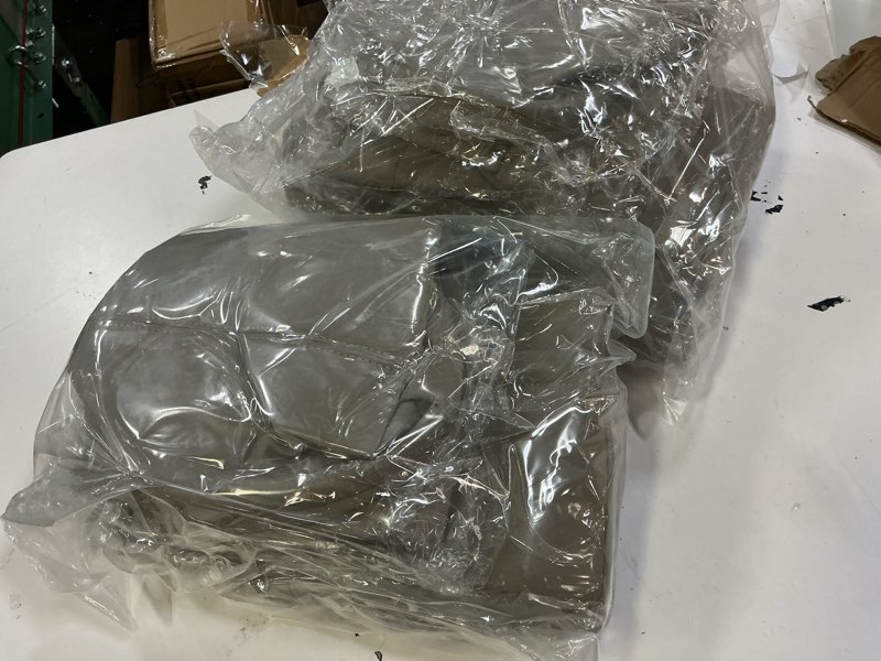 Condition photo showing Good Condition for gxarts driver and passenger side bottom and top lean back replacement leather seat cover shale light tan #522 or 922 fit for chevy suburban 1500 2500 tahoe 1999 2000 2001 2002