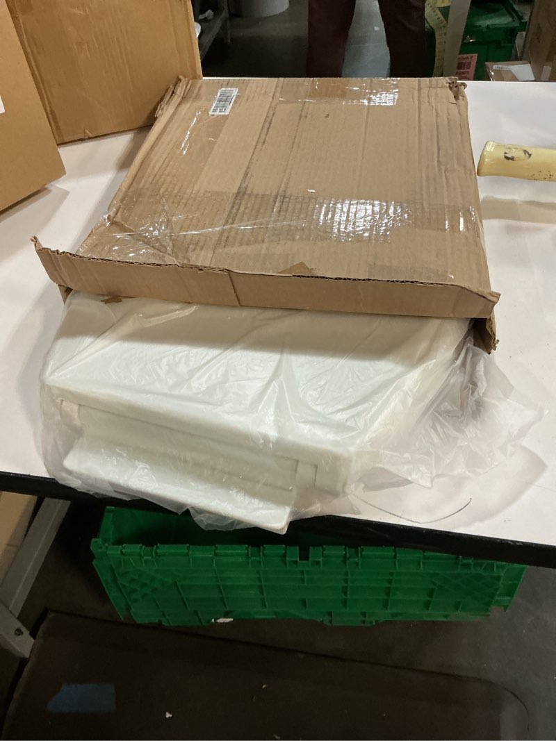 Condition photo showing Good Condition for Mayfair Preston Easy to Clean Single Hinge Toilet Seat, Modern Slow Close Plastic Toilet Seat, Made in USA, Round, White Round Modern Hinge