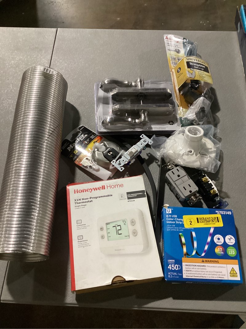 Condition photo showing Good Condition for home improvment accessories.. mis.