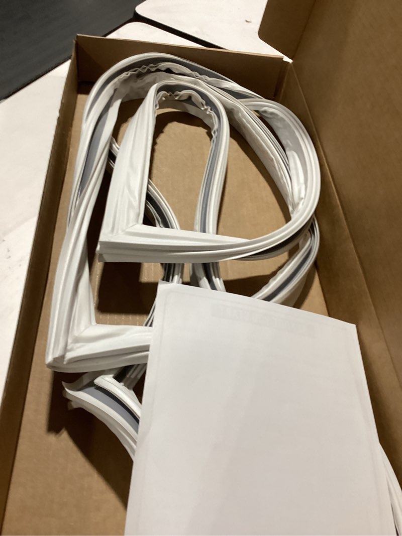 Condition photo showing Good Condition for upgraded 241872513 refrigerator door gasket replacement for frigidaire kenmore refrigerator seal, fridge door gasket replace part 240514608, 241872506, 240370906 fridge door gasket seal 42''x28.5''