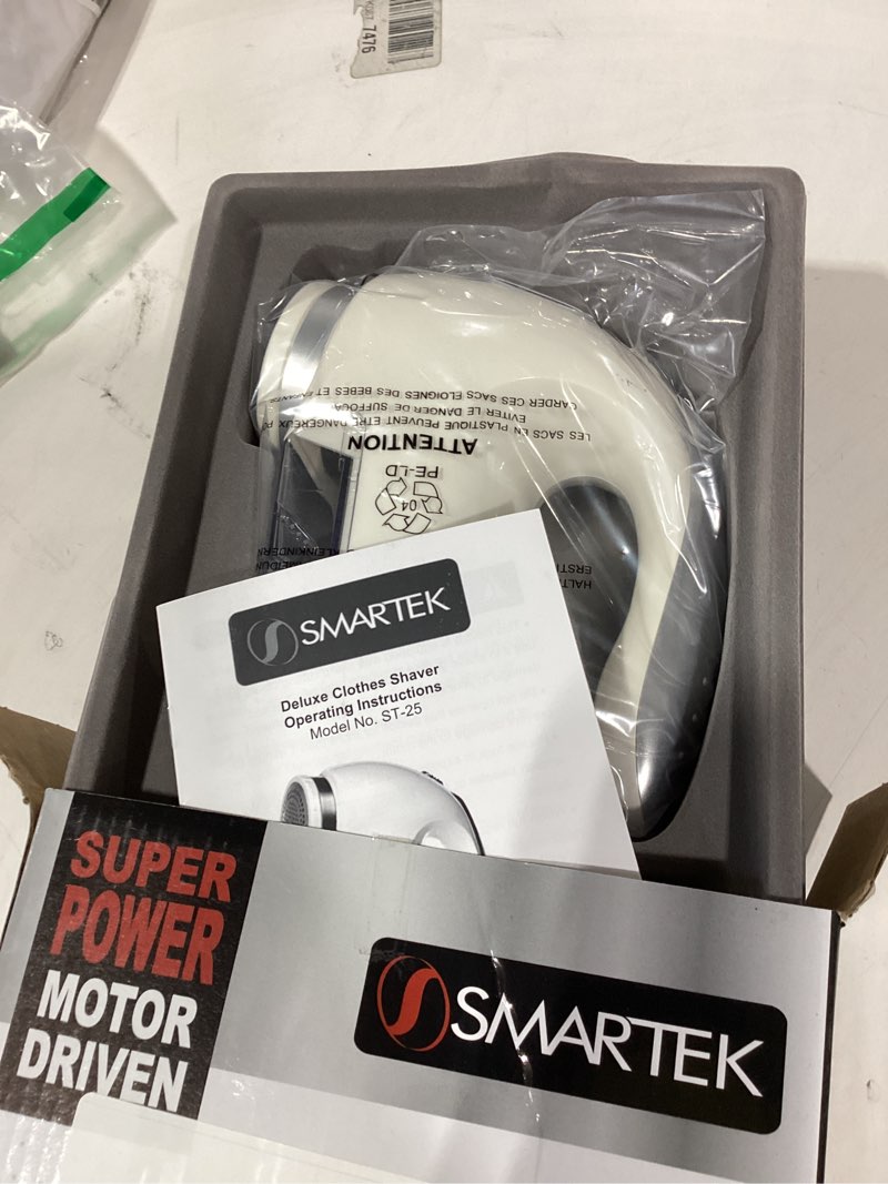 Condition photo showing Good Condition for smartek fabric shaver fuzz remover, electric lint remover for clothes, sweater shaver to remove pilling, couch cleaner