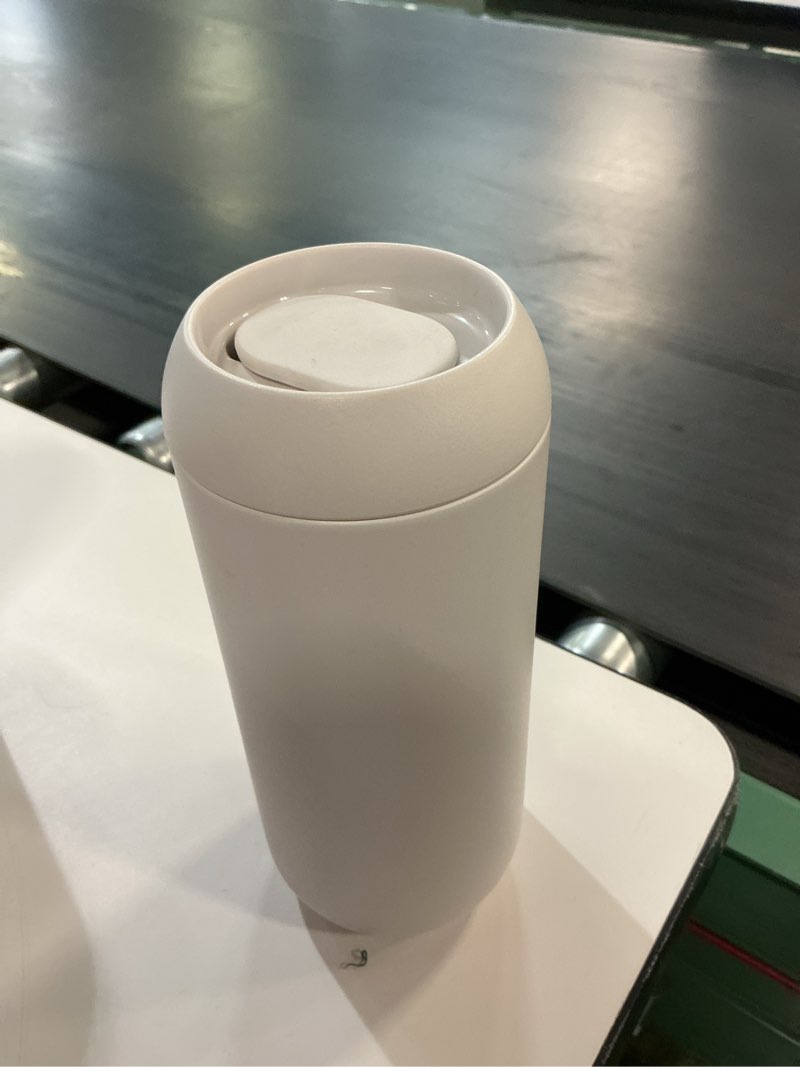 Condition photo showing New/Like New for bink 17 oz. sip tumbler