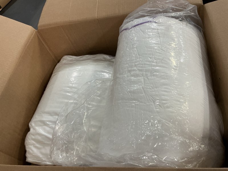 Condition photo showing Good Condition for JOLLYVOGUE Pillows King Size Set of 4, Washable Supportive Bed Pillows with Super Soft Down Alternative Fill, Luxury Fluffy Hotel Quality for Side, Back, and Stomach Sleepers 4 King