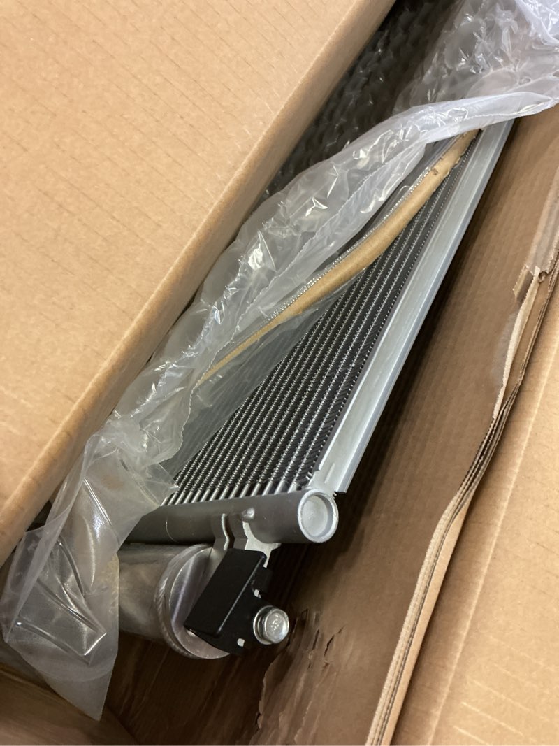 Condition photo showing Good Condition for scitoo condenser air conditioning compatible with ford focus 2008 2009 2010 2011, l4 2.0l, automatic transmission, replace# 8s4z19712aa