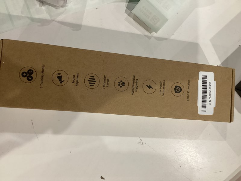 Condition photo showing Good Condition for SVD.PET Pet Training Mat with Tester, 60" X 12", Pet Shock Pad, Dogs & Cats Electronic Repellent Mat for Indoor, 3 Training Modes, 5 Levels, Auto Power Off Safe Protection, Keep Dog Off Couch 60" x 12" White Controller