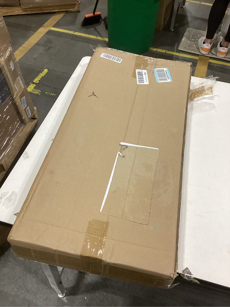 Condition photo showing Good Condition for Glass accessory