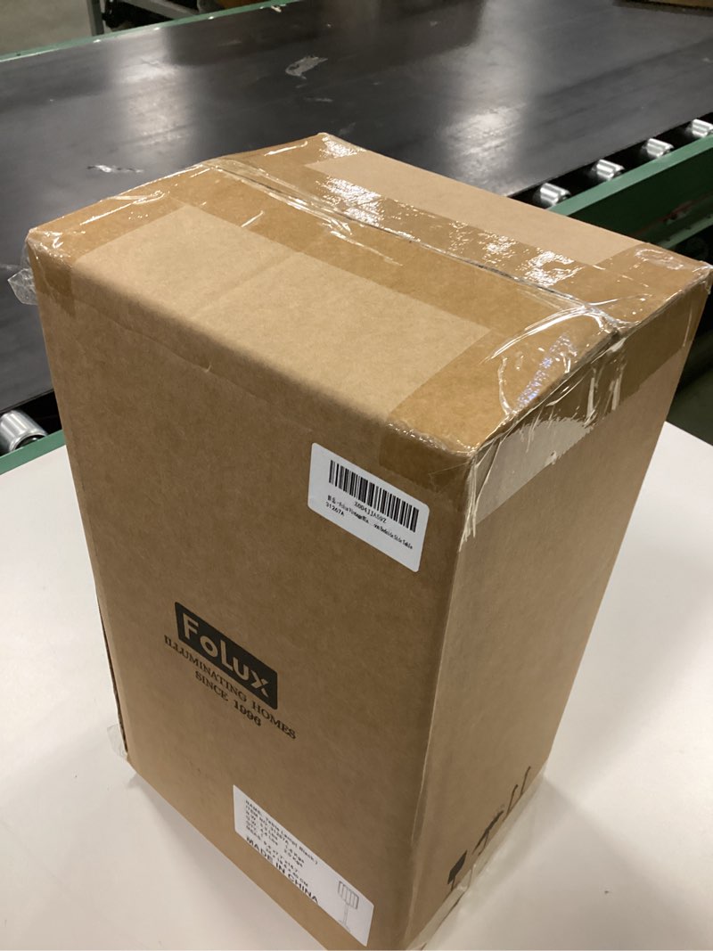 https://lotting-media.assets.bidfta.com/lotting_f14b0bfa-7491-47bf-b530-ddc7bc4dc3ce