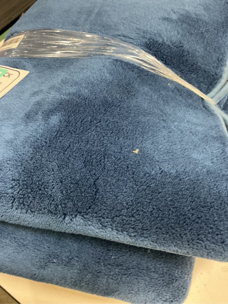 Condition photo showing As Is for Unique Loom Solid Gava Solid Gava Rug Light Blue 2' 7" x 9' 10" Runner Solid Comfort Perfect For Bathroom Hallway Mud Room Laundry Room