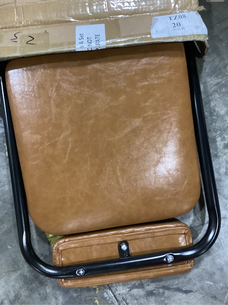 Condition photo showing item condition for 1 Pcs 29.5'' Folding Bar Stool with Back Tall Brown Leather Folding Stool Cushioned Padded Folding Counter Height Stool Collapsible Portable Barstools for Adults Kitchen Cafe Guitar