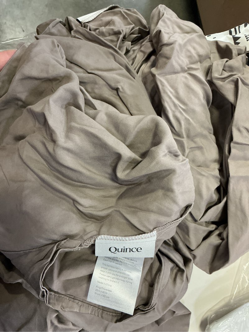 Condition photo showing Good Condition for bamboo fitted sheet set, king, stone