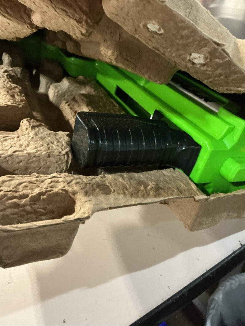 Condition photo showing Good Condition for siren maulr ultra long range blaster