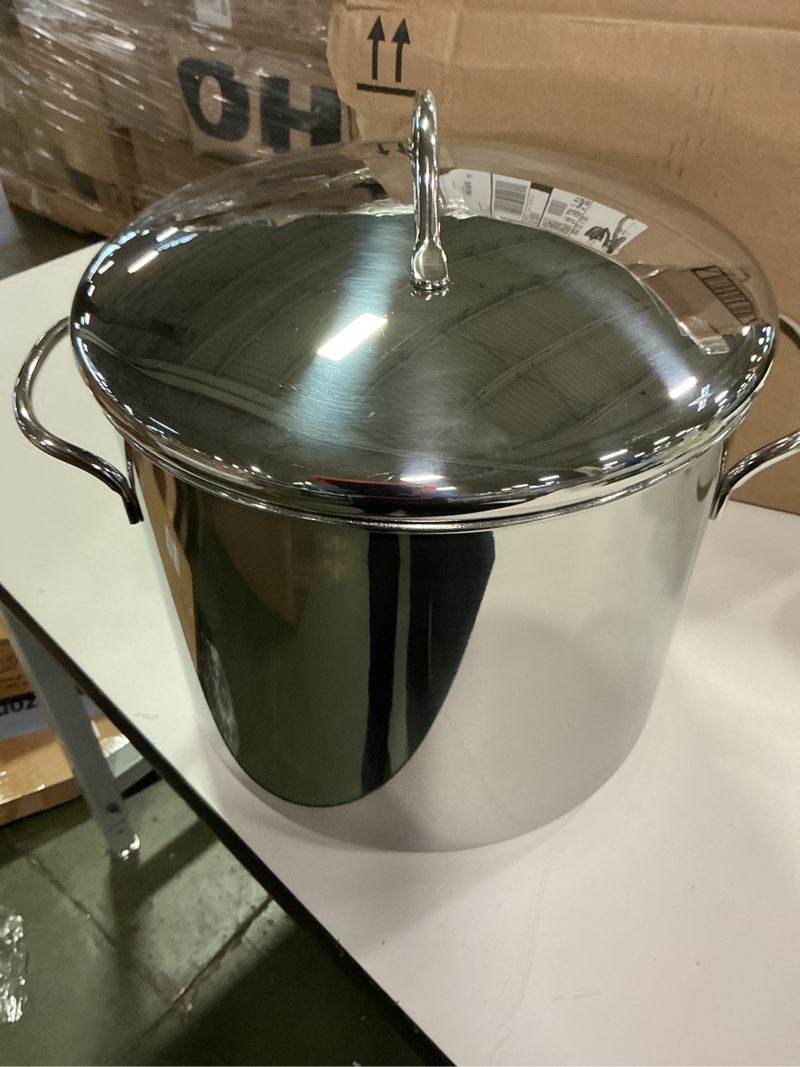 Condition photo showing Good Condition for HOMICHEF LARGE STOCK POT 24 Quart With Lid - Nickel Free Stainless Steel Cookware Stockpot 24 Quart - Healthy Cookware Polished Stockpots - Heavy Duty Induction Pot Soup Pot With Lid Big 24 Quart Mirror Polished Stainless Steel