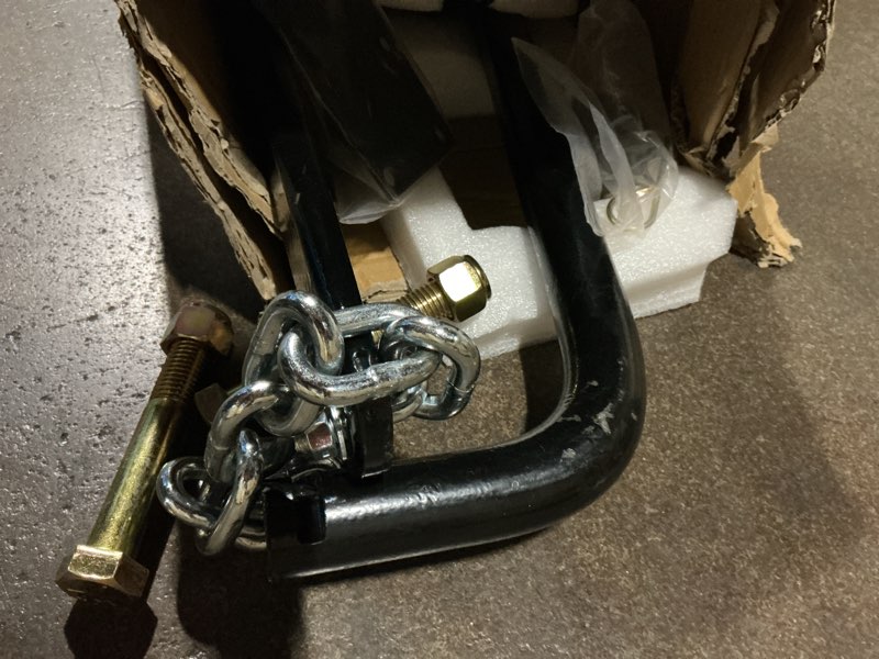 Condition photo showing As Is for curt 17062 round bar weight distribution hitch with integrated lubrication and sway control, up to 10k, 2-in shank, 2-5/16-inch ball