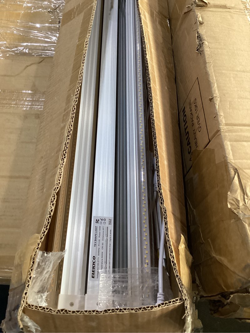 Condition photo showing Good Condition for 12 Pack Super Bright 100w 8ft Led Shop Light, 15000lm 5000k V Shape 8' Led Shop Lights 8ft, Linkable 96" 8 Foot Shop Lights for Garage Workshop Shop Warehouse Lighting