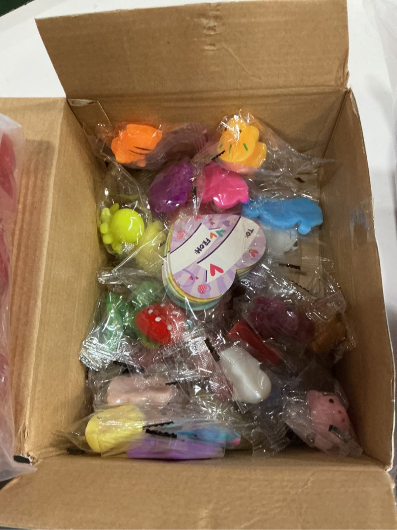 Condition photo showing New/Like New for 28PCS Valentines Gifts Cards with Kawaii Mochi Squishy Toy, Glow in The Dark Mini Cute Animal Squishies Stress Relief Toy for Kids, Valentine Party Favors, Classroom Exchange Prizes