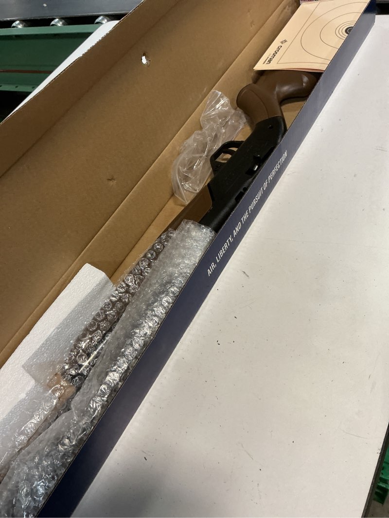 Condition photo showing Good Condition for crosman 760p pump master .177-caliber pellet/bb air rifle kit