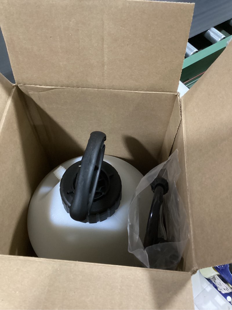 Condition photo showing New/Like New for chapin 16200 pump sprayer, 2-gallon, lawn & garden translucent poly tank, adjustable cone nozzle, ergonomic handle & in-tank filter for herbicides, pesticides & fertilizers 2 gal sprayer