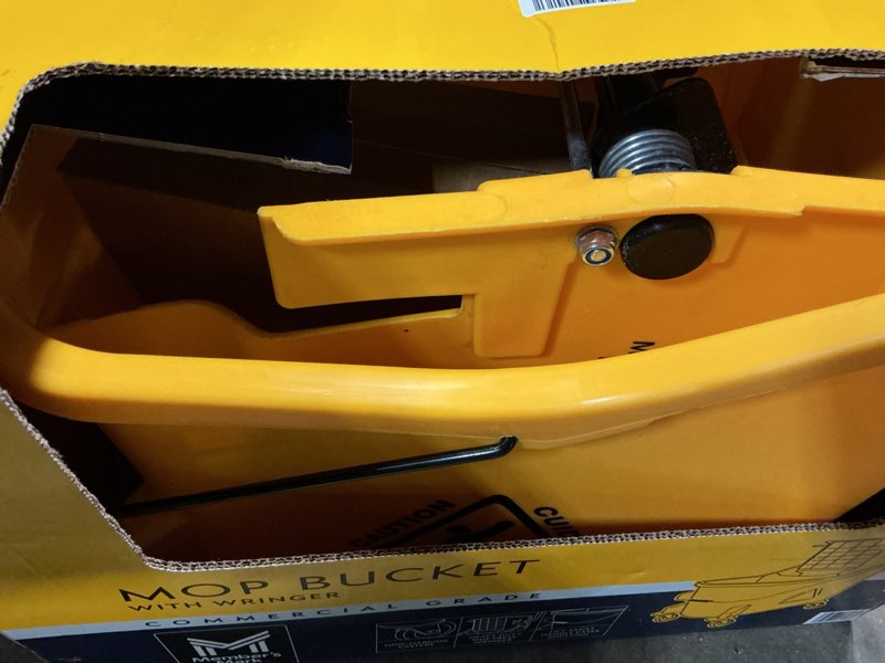 Condition photo showing Good Condition for member's mark commercial mop bucket with wringer, 36 qt.