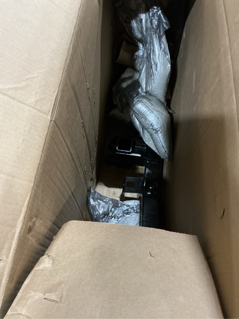 Condition photo showing Good Condition for Draw-Tite 75225 Class 4 Trailer Hitch, 2 Inch Square Receiver, Compatible with 2014-2020 Acura MDX, 2016-2022 Honda Pilot.