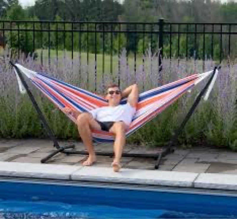 double hammock with heavy-duty steel stand,portable,easy assembly,600lbs weight capacity,suit for indoor,yard,camping,or outdoor-black white