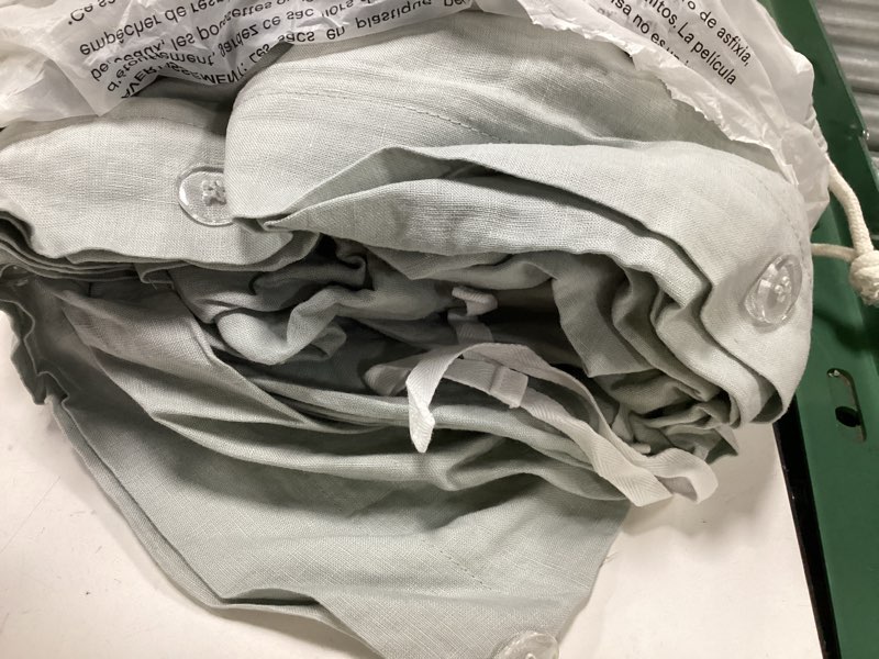 Condition photo showing Good Condition for european linen duvet cover set, king/cal king, mist