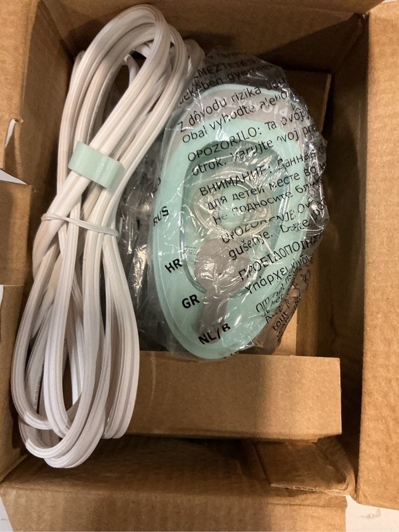 Condition photo showing Good Condition for piomatic mini travel steam iron for clothes with dual voltage, temperature control, non-stick soleplate and cord storage, ideal for sewing, quilting and handcraft