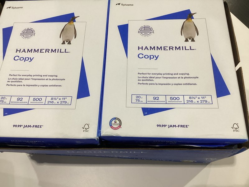 Condition photo showing New/Like New for Hammermill Printer Paper, 20 Lb Copy Paper, 8.5 x 11 - 8 Ream (4,000 Sheets) - 92 Bright, Made in the USA 8 Ream | 8.5x11 | 4000 Sheets Letter (8.5 x 11)