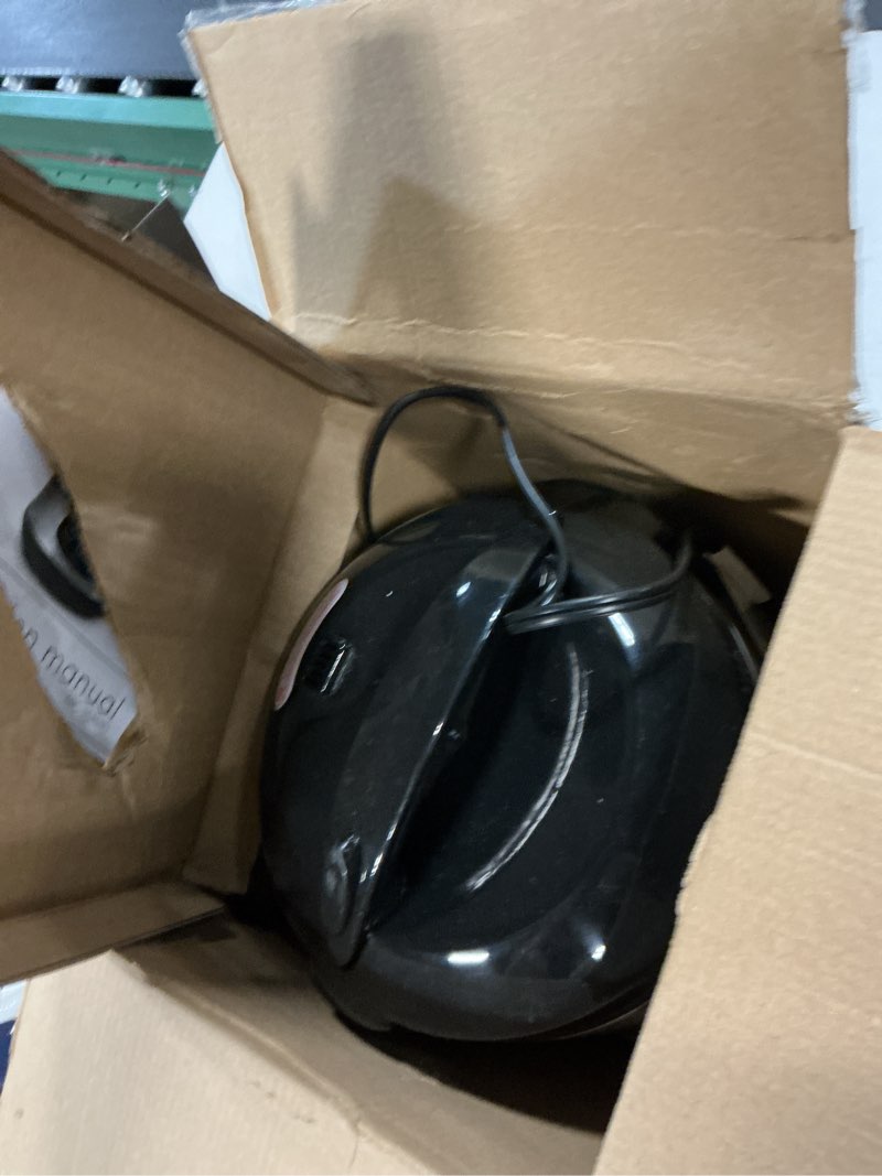 Condition photo showing Good Condition for aroma professional digital rice cooker, multicooker, 4-cup (uncooked) / 8-cup (cooked), steamer, slow cooker, oatmeal cooker, sts, auto keep warm, 2 qt, stainless steel exterior, arc-954sbd 4-cup uncooked rice