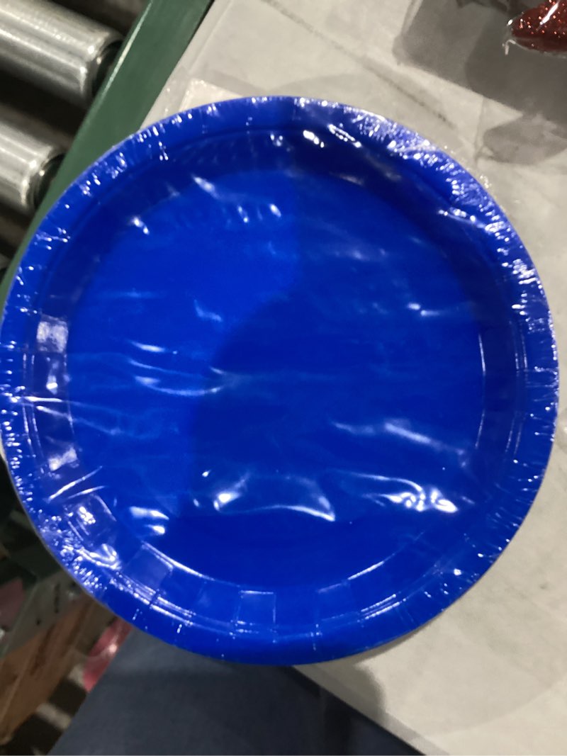Condition photo showing New/Like New for gradient blue paper plates - 9 inch disposable round dinner dessert plates for beach, ocean, birthday, wedding, baby shower parties (48 count) 48 blue
